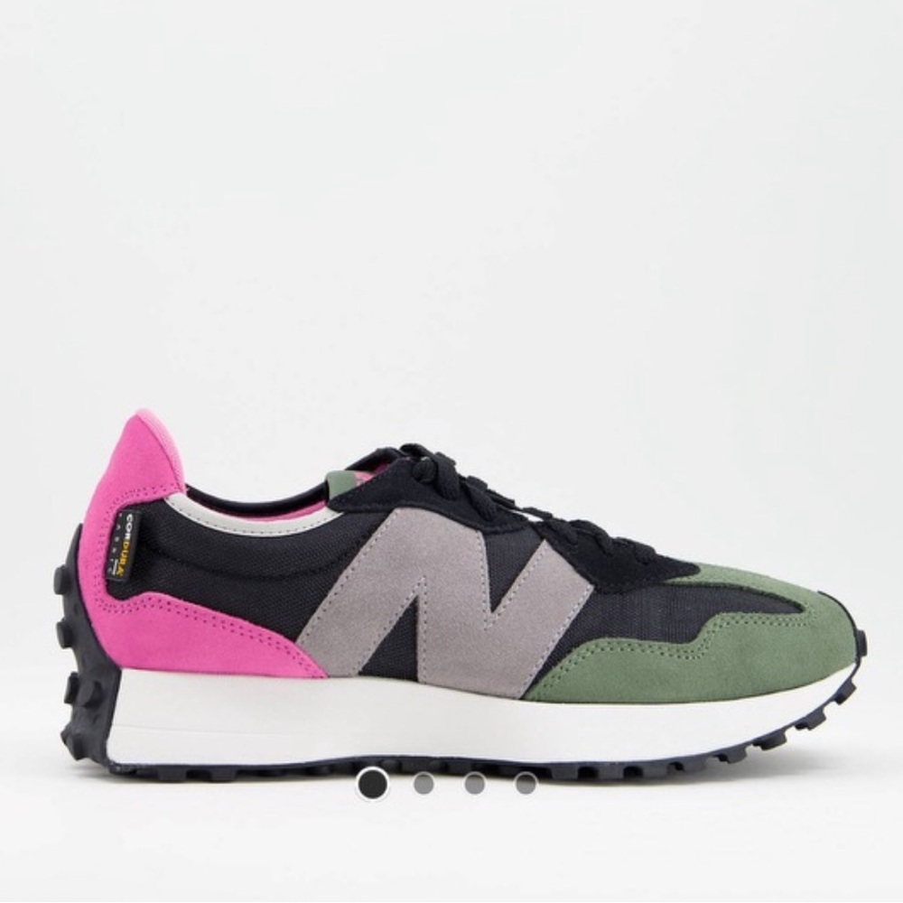 Brand New New Balance premium 327 sneakers